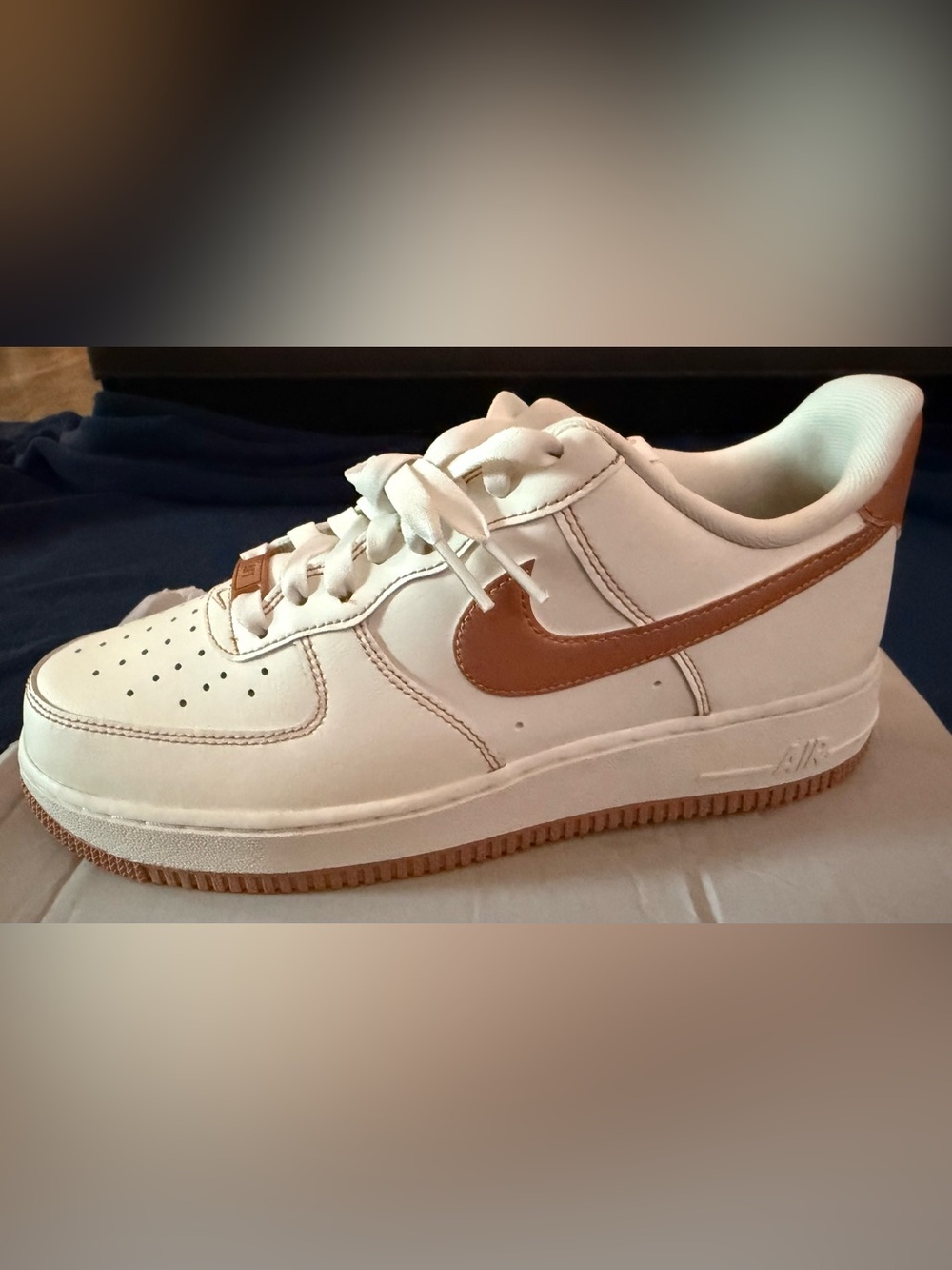 Nike Air Force 1 ‘07 Sail/Rose Gold Women’s 9, Men’s 7.5